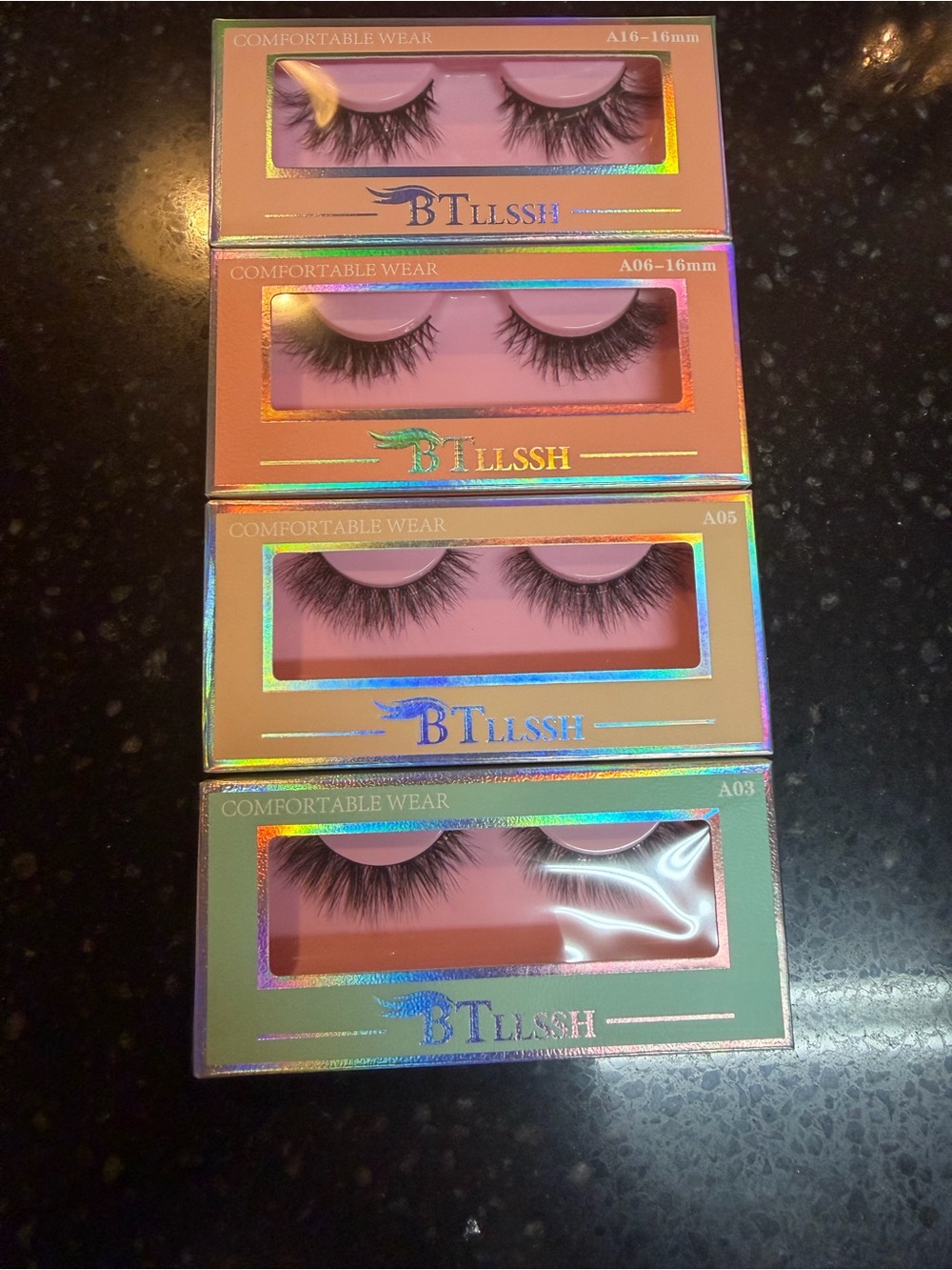 SET OF 4 LASHES